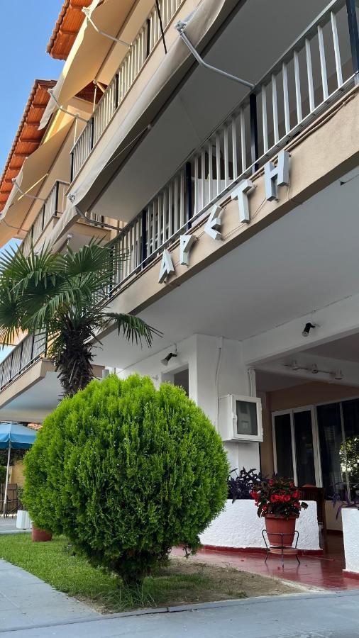 Areti Hotel Apartments Olympiakí Aktí Luaran gambar